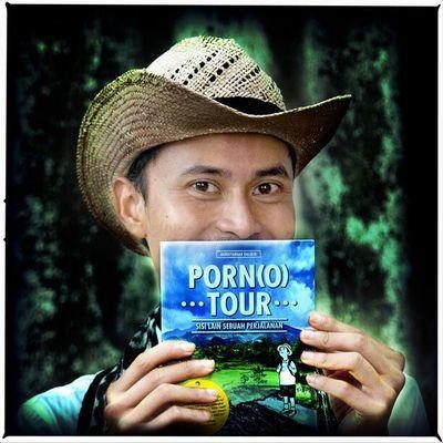 [Liputan] Bedah Buku Porn(o) Tour: Ketika Wisata Tanpa Cinta - SuaraKita