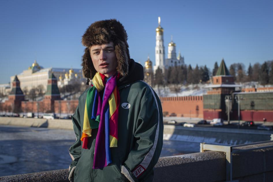 Undang-Undang Propaganda Gay Rusia Merusak Anak-Anak - SuaraKita