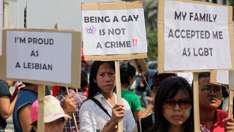 LGBT Malaysia Melawan Setelah Pemerintah Mengatakan Bahwa Mereka Tidak Ada  - SuaraKita